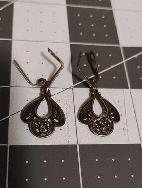 Vintage-Inspired Bronze Teardrop Filigree Clip On Earrings - Women Jewelry